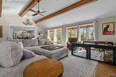 2526 Pounds Ave., Tyler, TX 75701 - Photo 9