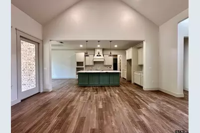 159 Mila Ln, Gladewater, TX 75647 - Photo 7