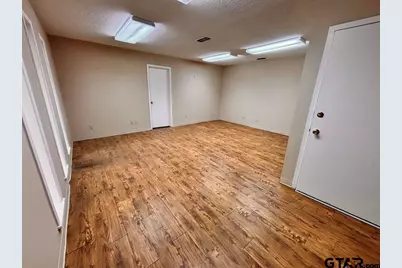 1005 S Jackson St, Jacksonville, TX 75766 - Photo 7