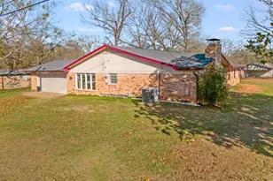 2400 Holly St, Jacksonville, TX 75766 - Photo 27
