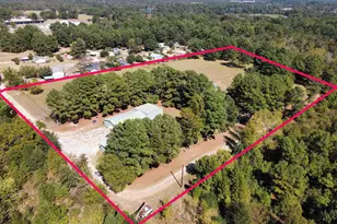 2206 Thompson Ln, Tyler, TX 75704 - Photo 1