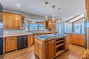 11786 County Rd 4401, LaRue, TX 75770 - Photo 13