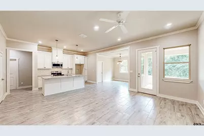 213 S Loveless, Bullard, TX 75757 - Photo 5