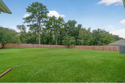 215 Macarthur, Tyler, TX 75704 - Photo 41