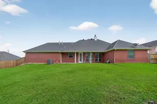 215 Macarthur, Tyler, TX 75704 - Photo 37