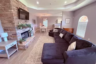 611 Dela Cruz Dr, Winnsboro, TX 75494 - Photo 9