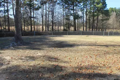 601 Kickapoo St, Chandler, TX 75758 - Photo 23