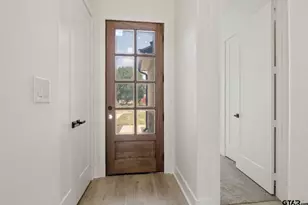 1010 Stone Wall, Mt Pleasant, TX 75456 - Photo 5