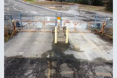 730 Humble Road, New London, TX 75682 - Photo 17