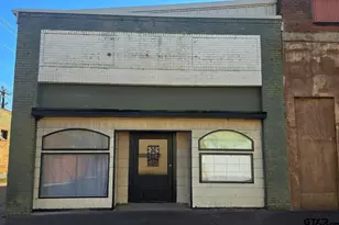 110 E Henderson St, Overton, TX 75684 - Photo 1