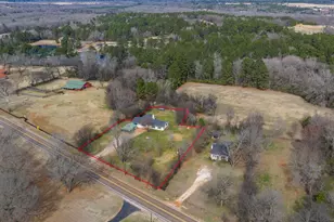 15183 Fm 16 E, Winona, TX 75792 - Photo 27