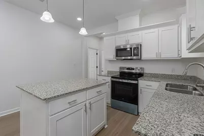 240 Elm St, Winona, TX 75792 - Photo 9