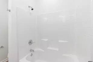 240 Elm St, Winona, TX 75792 - Photo 15