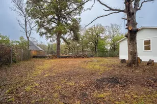 915 Britton, Tyler, TX 75701 - Photo 5