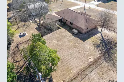 189 Phil Dr, Hawkins, TX 75765 - Photo 27