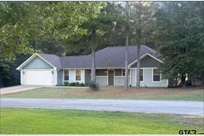 201 Memory Ln, Kilgore, TX 75662 - Photo 1