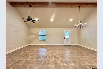 201 Memory Ln, Kilgore, TX 75662 - Photo 7