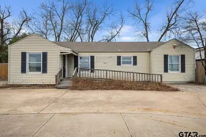 304 N Main, Lindale, TX 75771 - Photo 3