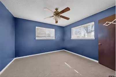 620 N Ravine St, Emory, TX 75440 - Photo 23