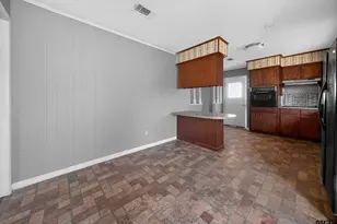 620 N Ravine St, Emory, TX 75440 - Photo 25