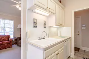 5911 Northstar Blvd, Tyler, TX 75703 - Photo 7