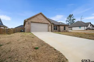 114 Rose Row, Winona, TX 75792 - Photo 3