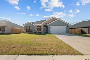 16529 Crossing Cir, Lindale, TX 75771 - Photo 1
