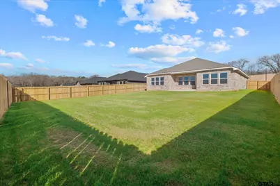16529 Crossing Circle, Lindale, TX 75771 - Photo 7