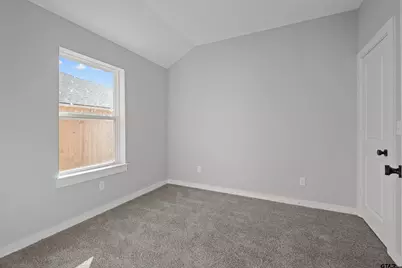 16529 Crossing Circle, Lindale, TX 75771 - Photo 19