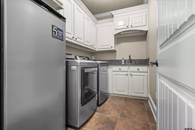 23220 Bridle View Drive, Lindale, TX 75771 - Photo 25