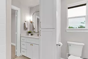 113 W Magnolia, Troup, TX 75789 - Photo 23