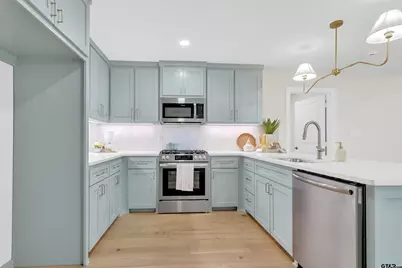 113 W Magnolia, Troup, TX 75789 - Photo 17