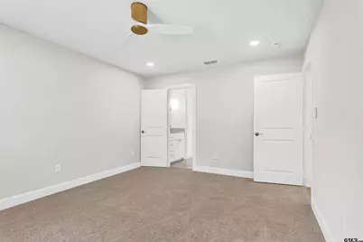 113 W Magnolia, Troup, TX 75789 - Photo 21