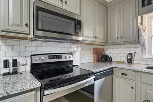 2521 Sunnybrook, Tyler, TX 75701 - Photo 9