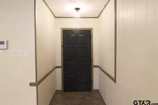 700 David Dr, Tyler, TX 75703 - Photo 9