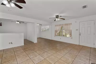 4898 W County Road 4132, Henderson, TX 75652 - Photo 11