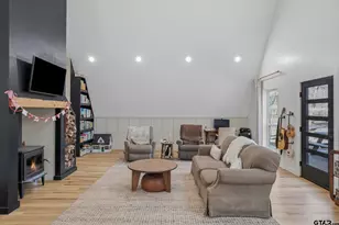 15683 County Rd 472, Tyler, TX 75706 - Photo 13