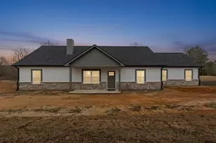 9934 Bob O Link Rd, Gladewater, TX 75647 - Photo 1