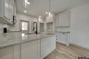 310 Bradford, Arp, TX 75750 - Photo 13