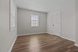 400 Baker St, Lindale, TX 75771 - Photo 27