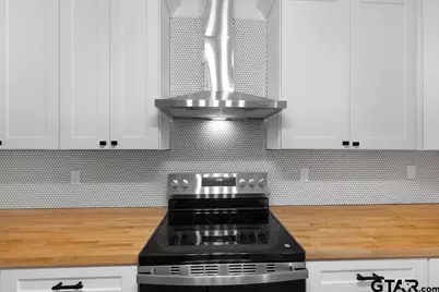 111 W Dallas St, Palestine, TX 75801 - Photo 19