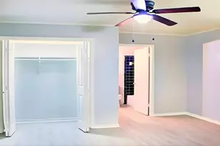 1307 E Main St, Whitehouse, TX 75791 - Photo 3