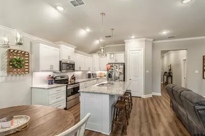 11519 Lindsey Garden Drive, Tyler, TX 75709 - Photo 15