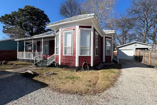 420 McDonald, Mineola, TX 75773 - Photo 1