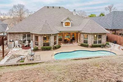 614 Huntwick Ln, Tyler, TX 75703 - Photo 11