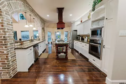 614 Huntwick Ln, Tyler, TX 75703 - Photo 39