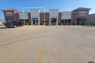 1898 W Cumberland Rd, Tyler, TX 75703 - Photo 1