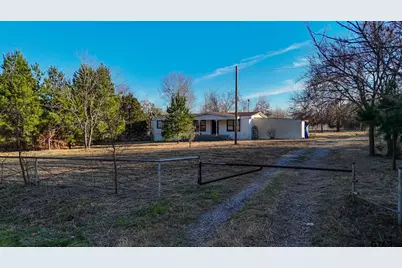 1352 Vz County Road 4512, Ben Wheeler, TX 75754 - Photo 11