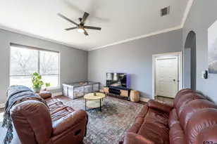 19541 Running W Dr, Flint, TX 75762 - Photo 5