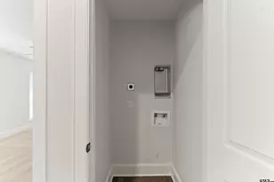 106 Hutto, Troup, TX 75789 - Photo 7